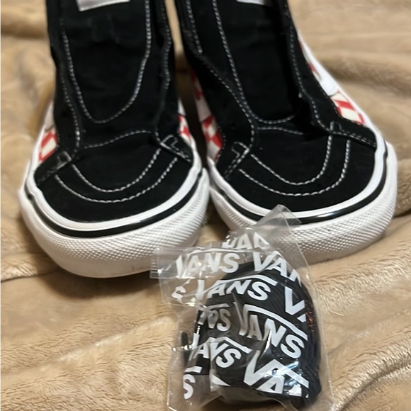mens high top vans - Picture 2 of 4